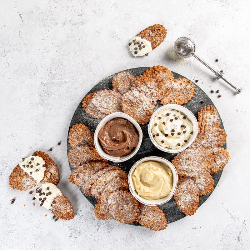 Isgro's Cannoli crisps & Cream kit available from Di Bruno Bros.
