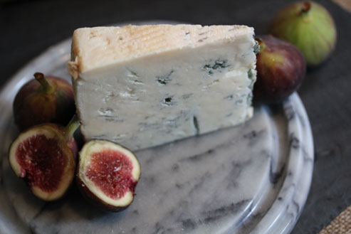 Gorgonzola Dolce, The Kissing Cheese