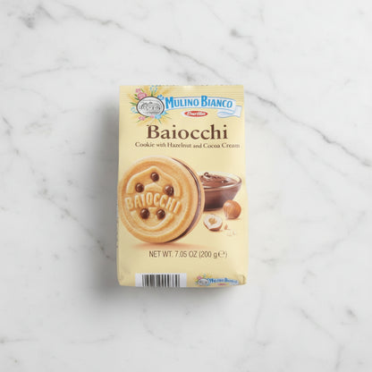 Mulino Bianco Baiocchi cookie packaging with hazelnut and cocoa cream on a white background