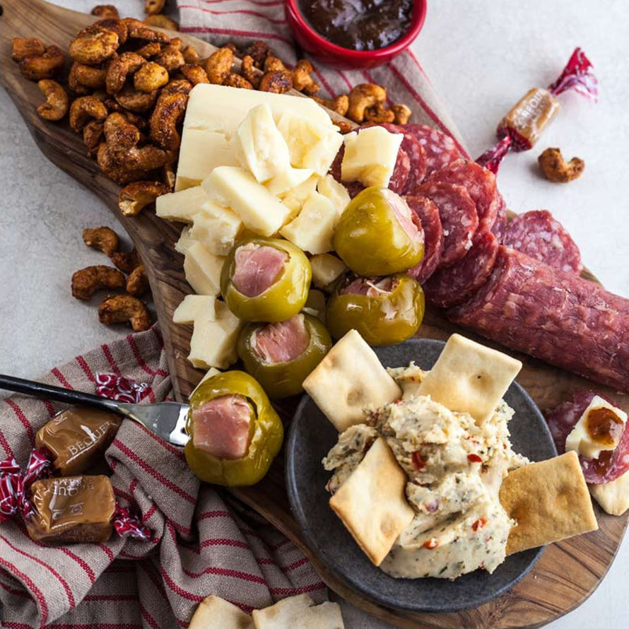 Abbondanza Cheese & Charcuterie Gourmet Gift Box – Di Bruno Bros.