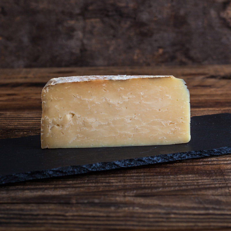 Jasper Hill Cabot Clothbound Cheddar