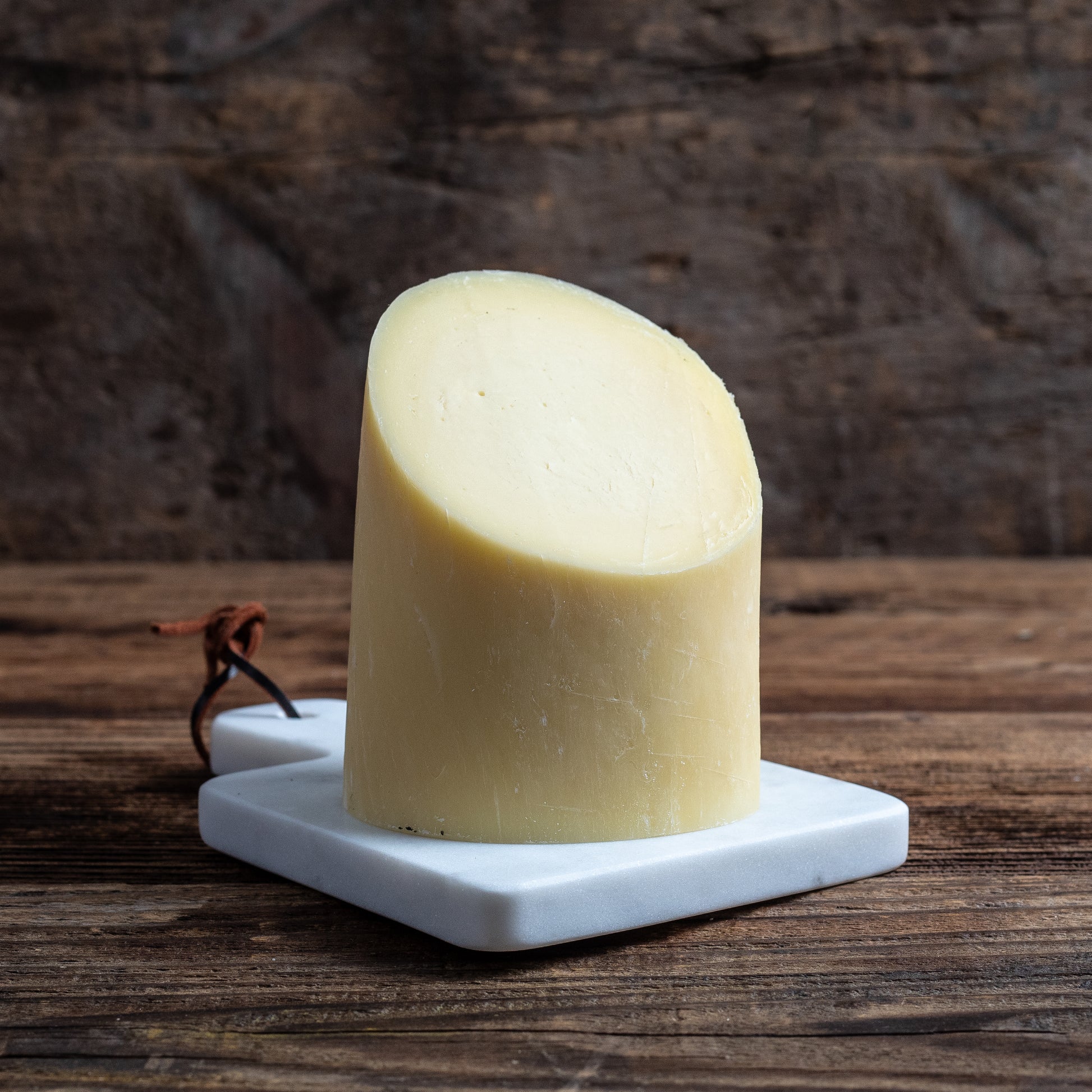 Grande Deli Style Provolone (Pre-Sliced)