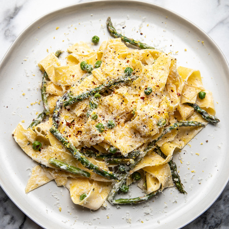 Creamy Roasted Garlic Pappardelle with Spring Vegetables